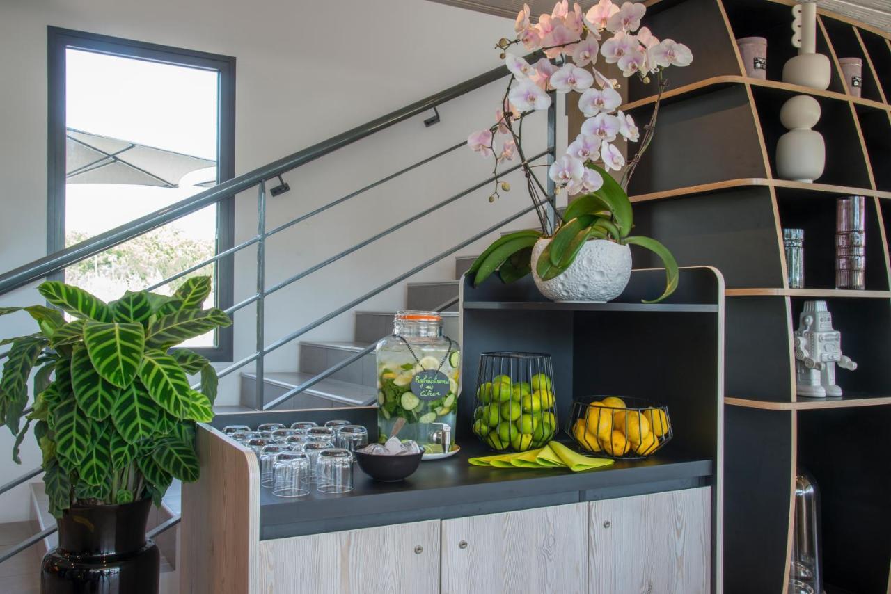 Ibis Styles Pertuis Portes Du Luberon Экстерьер фото